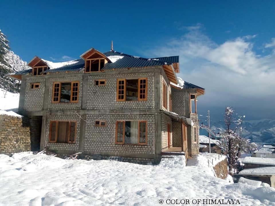 Loghouse At Khajjiar Lake Exterior photo